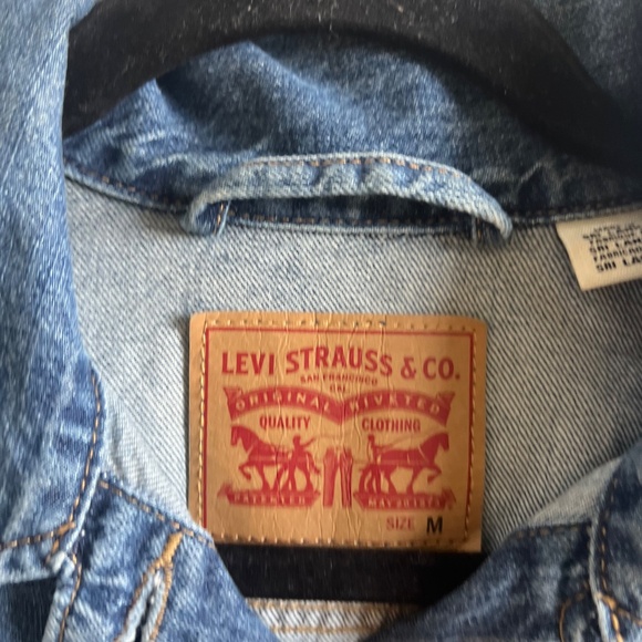 Def Leppard Womans Denim Jacket size MED - Picture 2 of 5